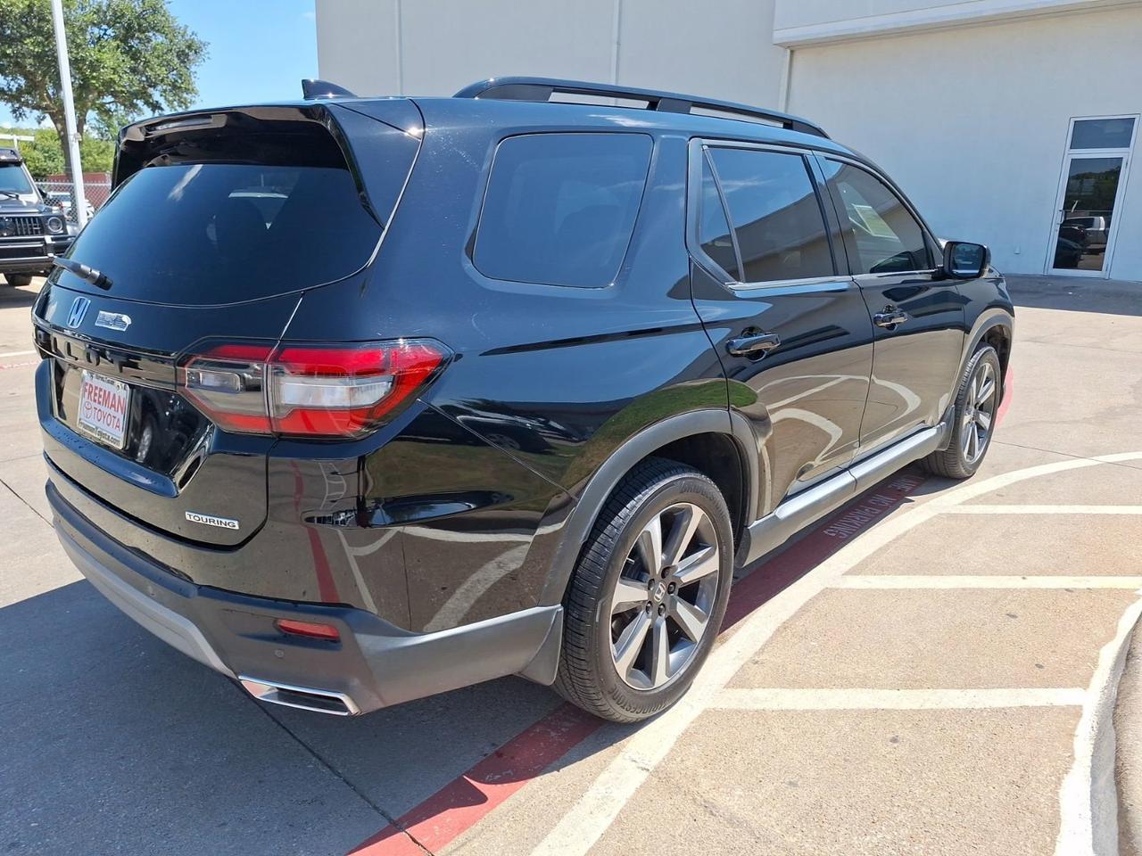 2023 Honda Pilot Touring Hurst TX