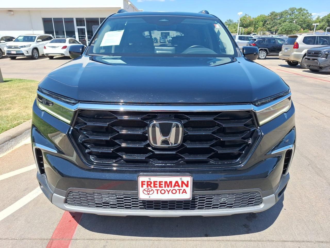 2023 Honda Pilot Touring Hurst TX