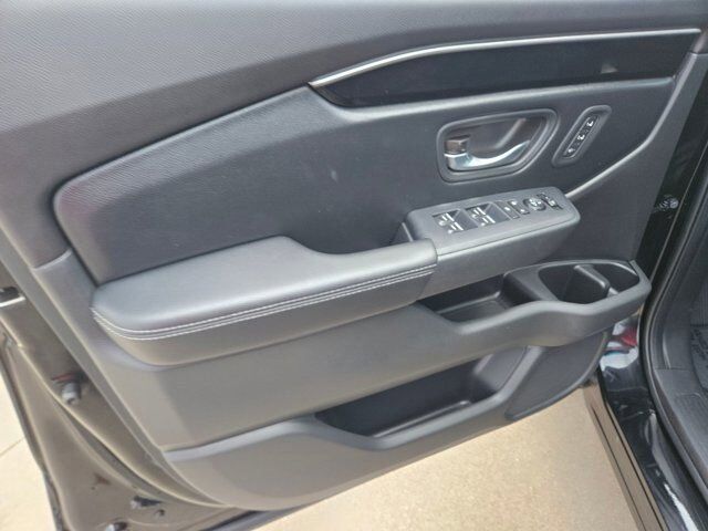 2023 Honda Pilot Touring Hurst TX