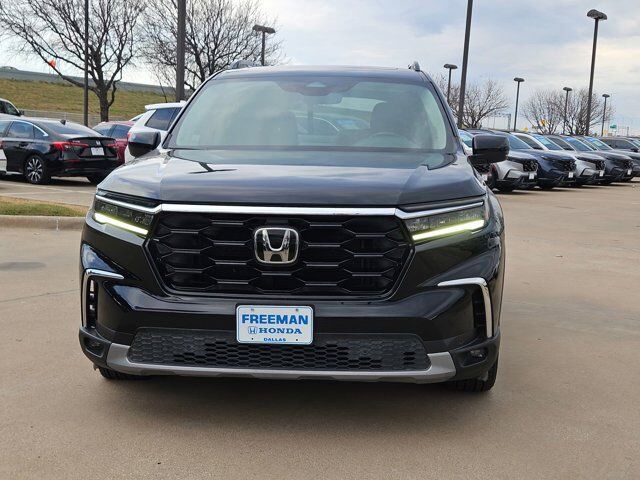 2023 Honda Pilot Touring Hurst TX