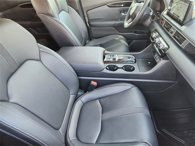 2023 Honda Pilot Touring Grapevine TX