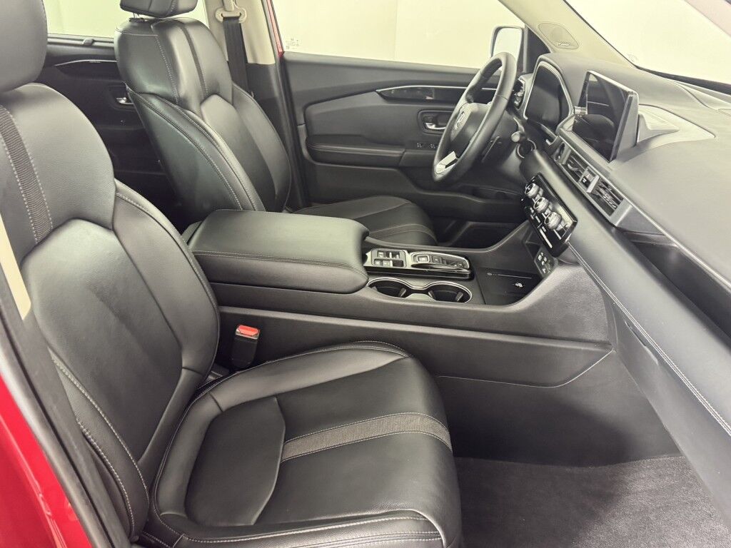 2023 Honda Pilot Touring Maumee OH