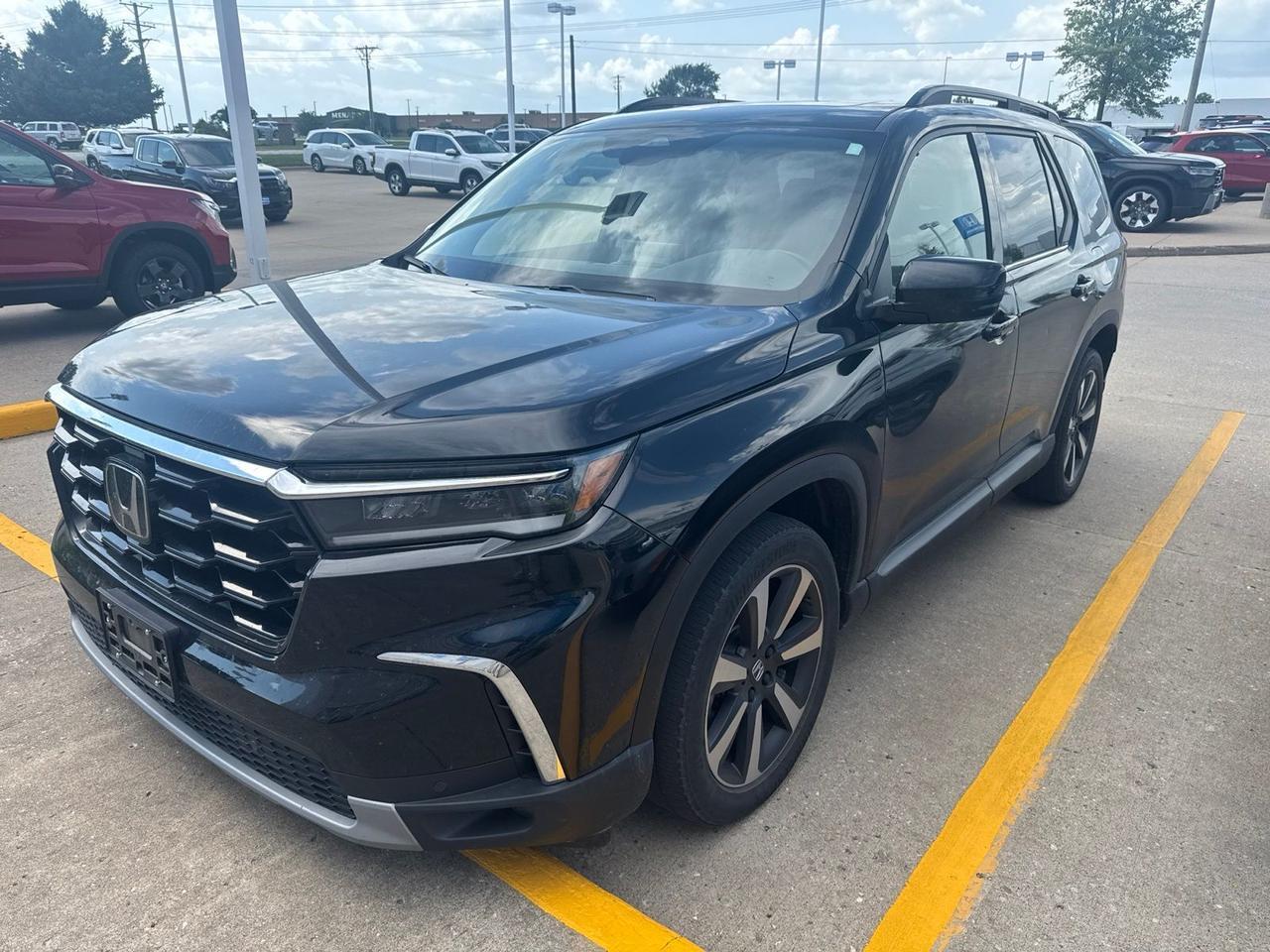 2023 Honda Pilot Touring West Burlington IA
