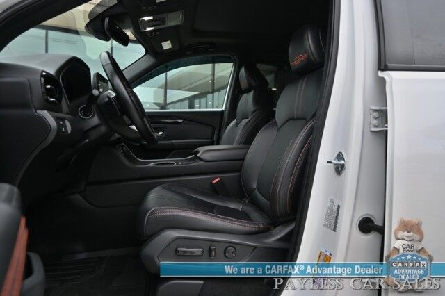 2023 Honda Pilot TrailSport / AWD / AutoStart / Power & Heated Leather Seats / Heated Steering / Panoramic Sunroof / Lane Departure & Blind Spot / Apple CarPlay & Android Auto / 360 Cam / 3rd Row / Seats 7 / Tow Pkg / 1-Owner Anchorage AK