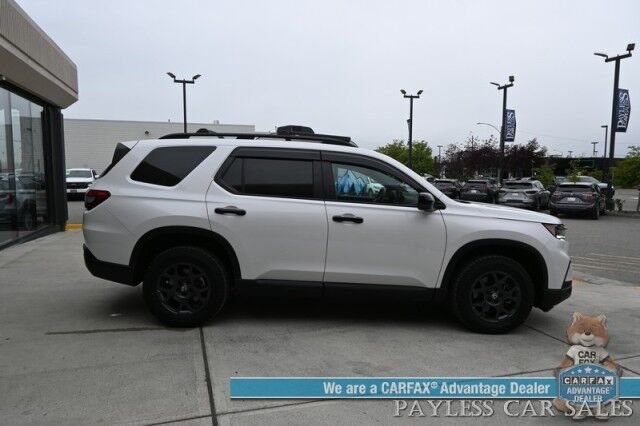 2023 Honda Pilot TrailSport / AWD / AutoStart / Power & Heated Leather Seats / Heated Steering / Panoramic Sunroof / Lane Departure & Blind Spot / Apple CarPlay & Android Auto / 360 Cam / 3rd Row / Seats 7 / Tow Pkg / 1-Owner Anchorage AK