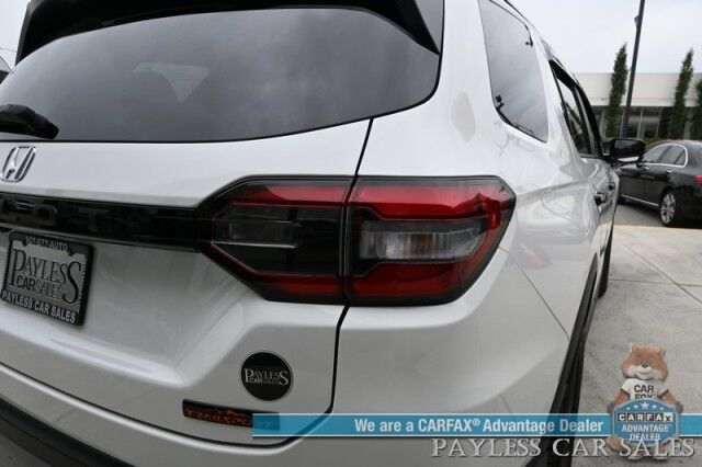 2023 Honda Pilot TrailSport / AWD / AutoStart / Power & Heated Leather Seats / Heated Steering / Panoramic Sunroof / Lane Departure & Blind Spot / Apple CarPlay & Android Auto / 360 Cam / 3rd Row / Seats 7 / Tow Pkg / 1-Owner Anchorage AK