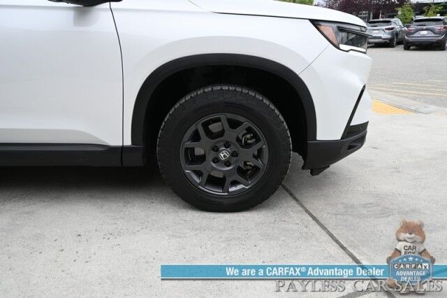 2023 Honda Pilot TrailSport / AWD / AutoStart / Power & Heated Leather Seats / Heated Steering / Panoramic Sunroof / Lane Departure & Blind Spot / Apple CarPlay & Android Auto / 360 Cam / 3rd Row / Seats 7 / Tow Pkg / 1-Owner Anchorage AK