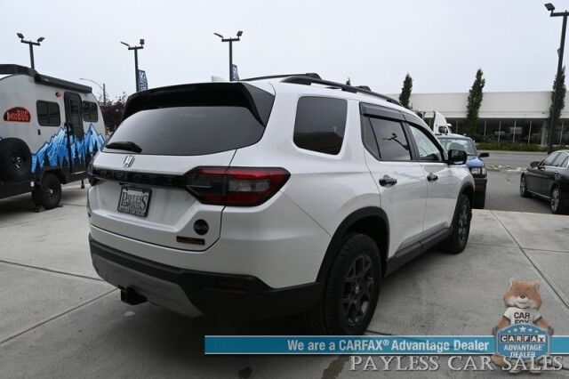 2023 Honda Pilot TrailSport / AWD / AutoStart / Power & Heated Leather Seats / Heated Steering / Panoramic Sunroof / Lane Departure & Blind Spot / Apple CarPlay & Android Auto / 360 Cam / 3rd Row / Seats 7 / Tow Pkg / 1-Owner Anchorage AK