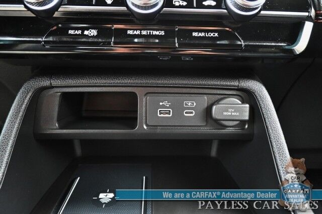 2023 Honda Pilot TrailSport / AWD / AutoStart / Power & Heated Leather Seats / Heated Steering / Panoramic Sunroof / Lane Departure & Blind Spot / Apple CarPlay & Android Auto / 360 Cam / 3rd Row / Seats 7 / Tow Pkg / 1-Owner Anchorage AK