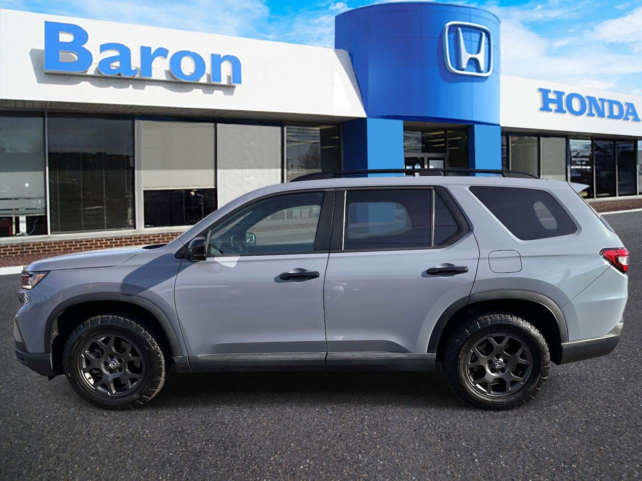 2023 Honda Pilot TrailSport