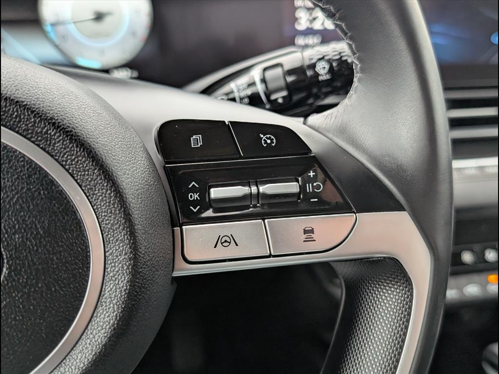 2023 Hyundai ELANTRA Limited Chattanooga TN