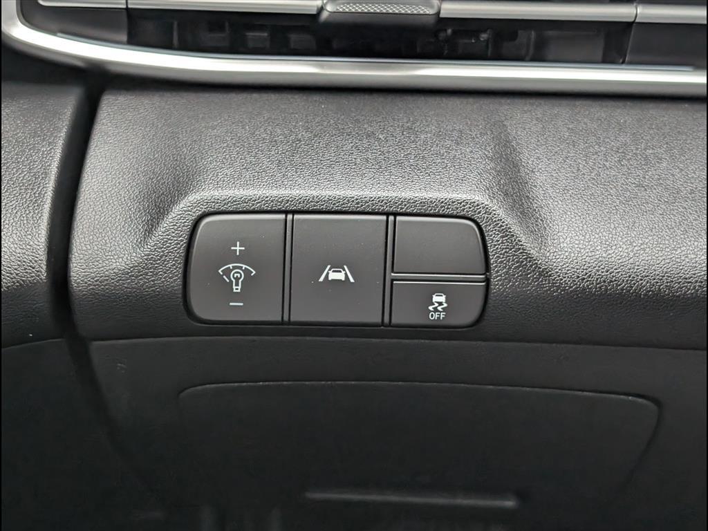 2023 Hyundai ELANTRA Limited Chattanooga TN