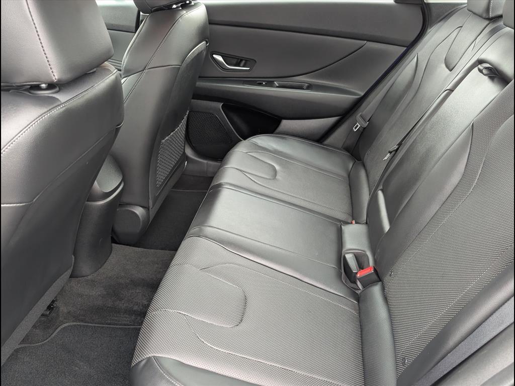 2023 Hyundai ELANTRA Limited Chattanooga TN