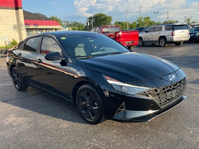 2023 Hyundai Elantra Hybrid Blue