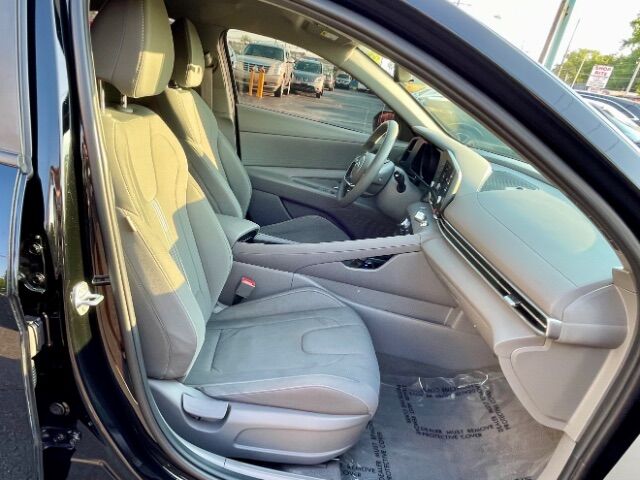 2023 Hyundai Elantra Hybrid Blue Cincinnati OH
