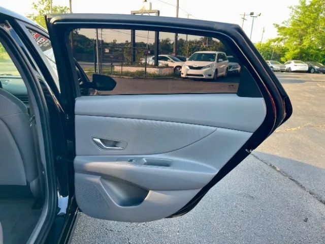 2023 Hyundai Elantra Hybrid Blue HEV Sedan 4D Cincinnati OH