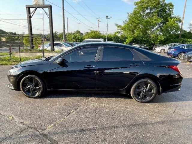 2023 Hyundai Elantra Hybrid Blue HEV Sedan 4D Cincinnati OH