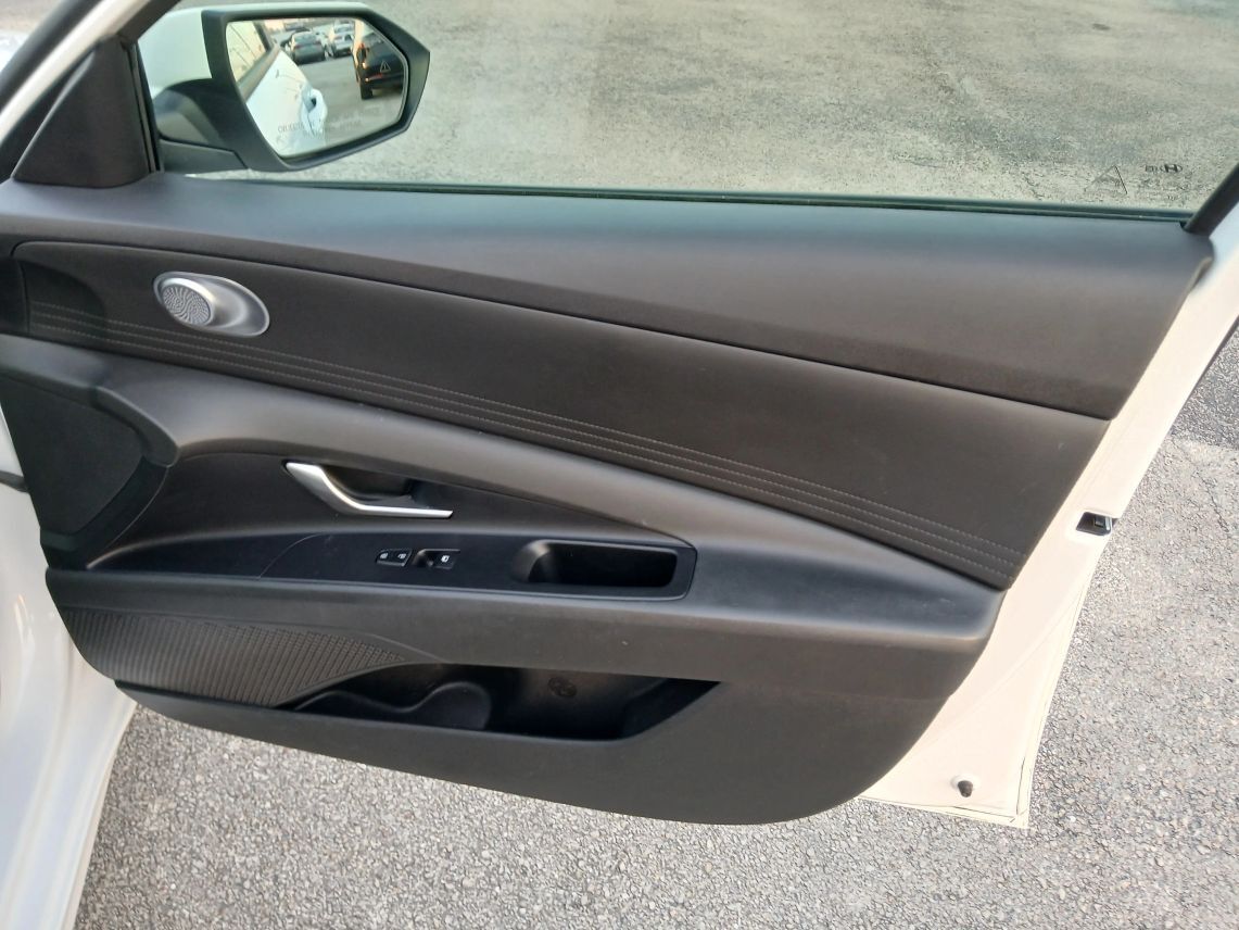 2023 Hyundai Elantra Hybrid Blue HEV Sedan 4D Maitland FL