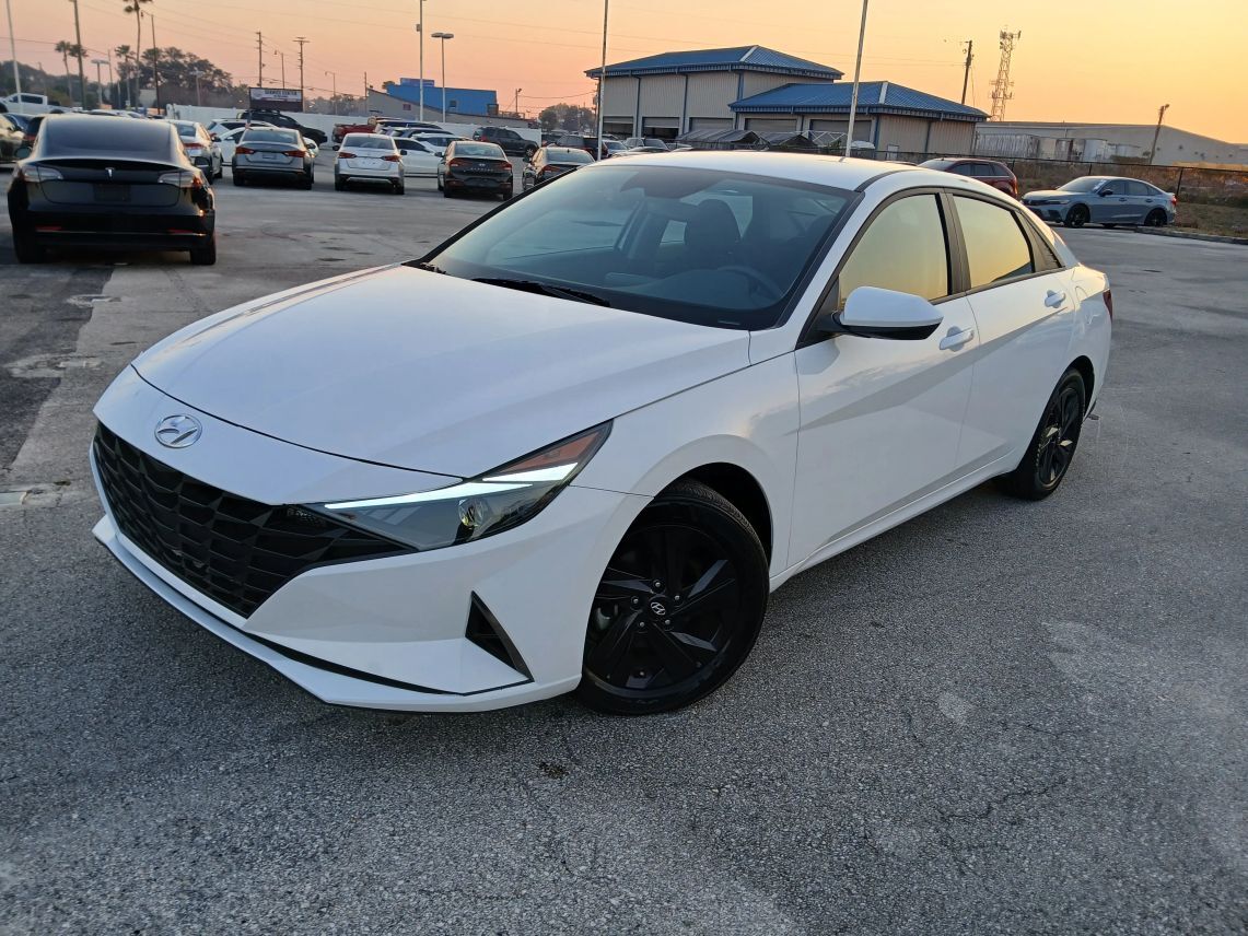 2023 Hyundai Elantra Hybrid Blue HEV Sedan 4D