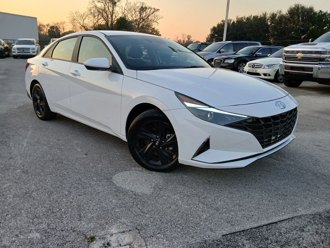 2023 Hyundai Elantra Hybrid Blue HEV Sedan 4D