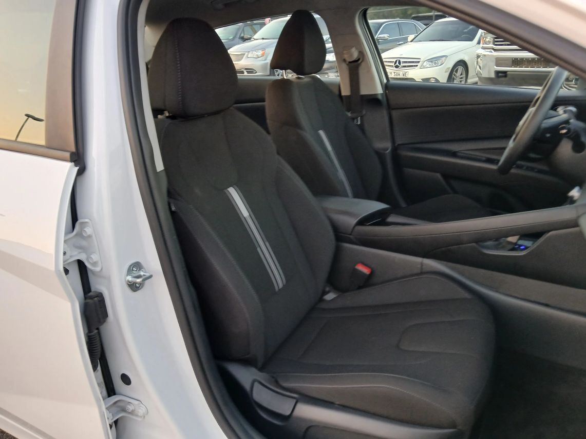 2023 Hyundai Elantra Hybrid Blue HEV Sedan 4D Maitland FL