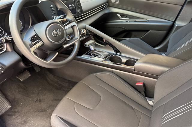 2023 Hyundai Elantra Hybrid Blue