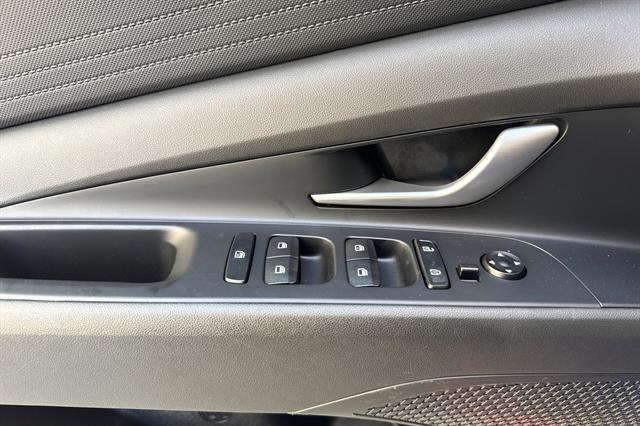 2023 Hyundai Elantra Hybrid Blue