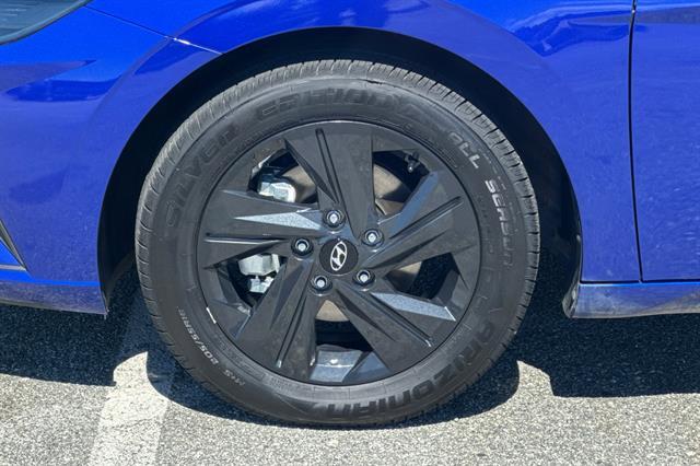 2023 Hyundai Elantra Hybrid Blue