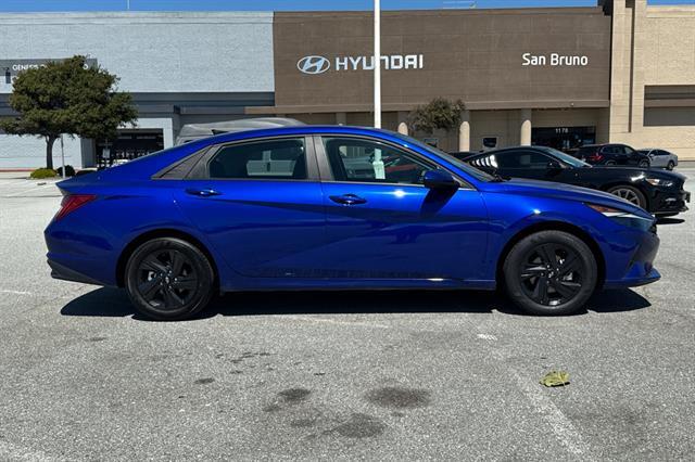 2023 Hyundai Elantra Hybrid Blue