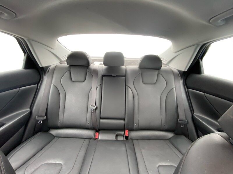 2023 Hyundai Elantra Hybrid Limited Bristol  PA