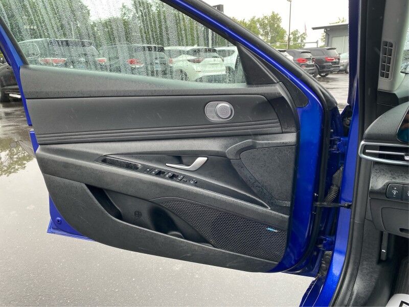 2023 Hyundai Elantra Hybrid Limited Springfield PA