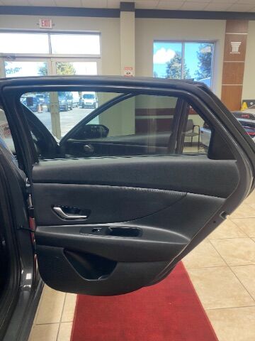 2023 Hyundai Elantra Hybrid Limited Charlotte NC