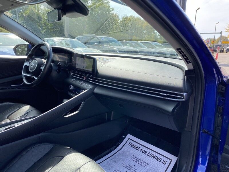 2023 Hyundai Elantra Limited Bristol  PA