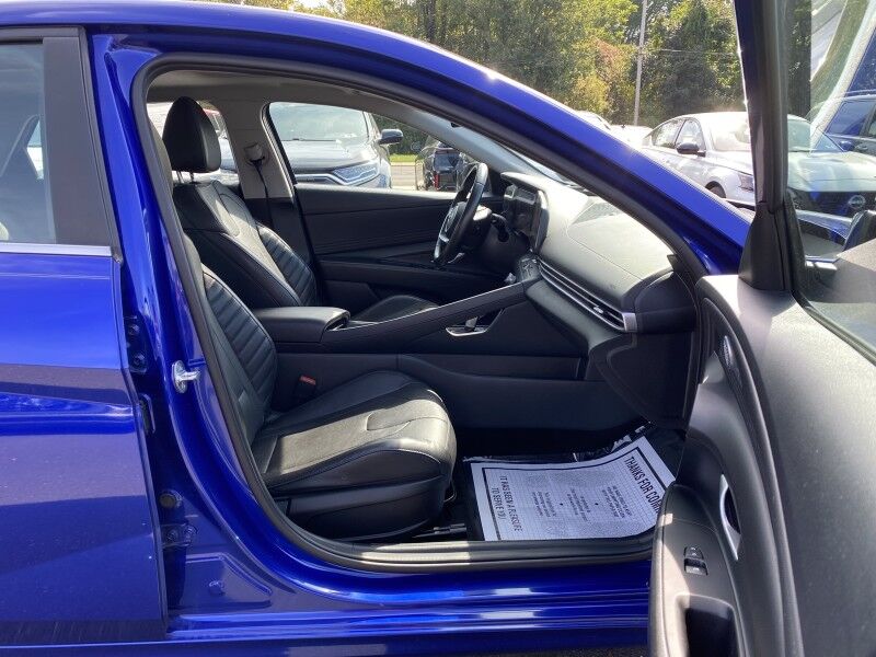 2023 Hyundai Elantra Limited Bristol  PA