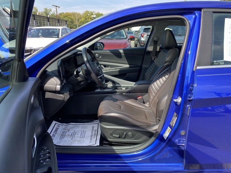 2023 Hyundai Elantra Limited Bristol  PA