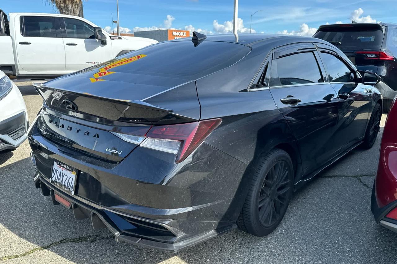 2023 Hyundai Elantra Limited