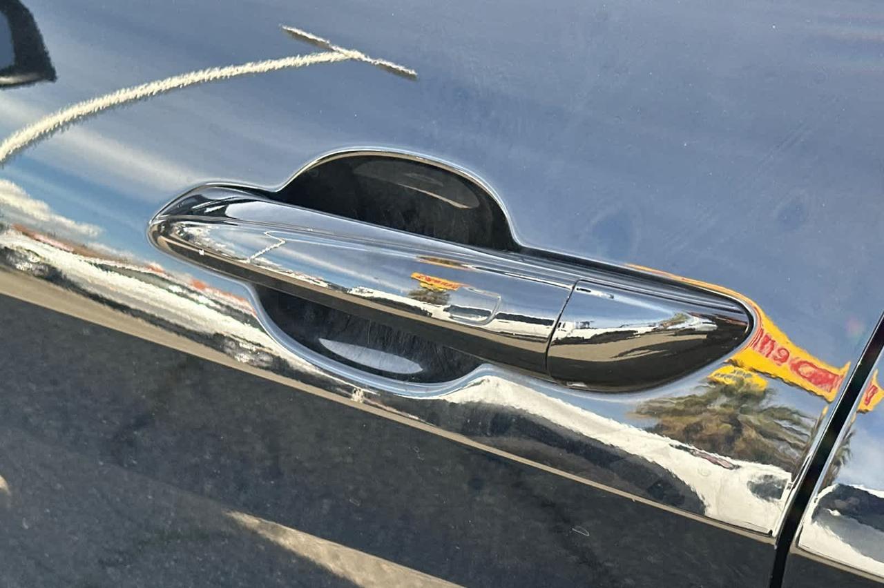 2023 Hyundai Elantra Limited Roseville CA