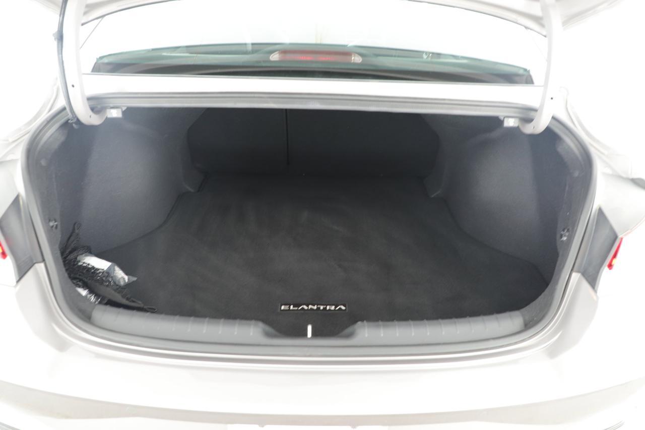 2023 Hyundai Elantra Limited New Braunfels TX