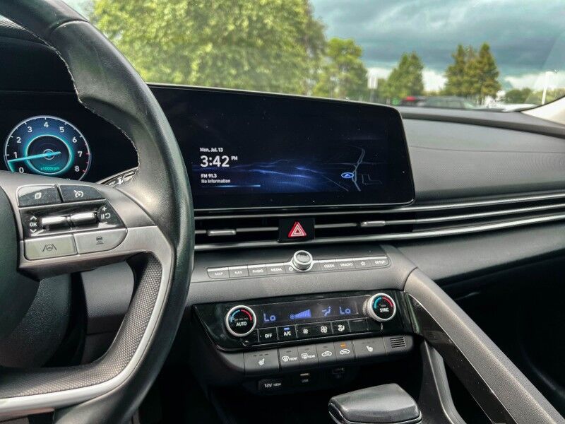 2023 Hyundai Elantra Limited Wilmington NC