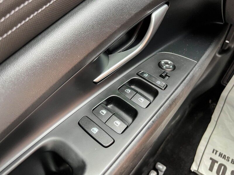 2023 Hyundai Elantra Limited Wilmington NC