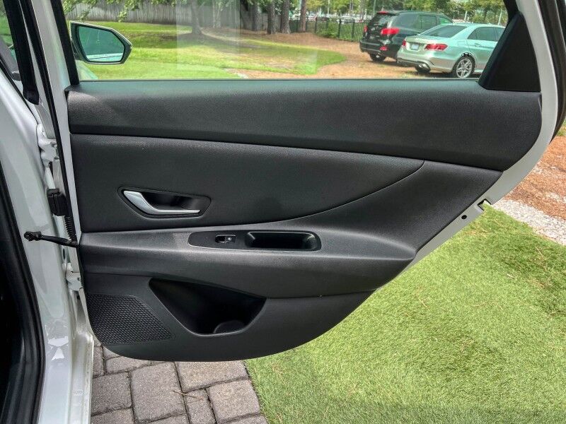 2023 Hyundai Elantra Limited Wilmington NC