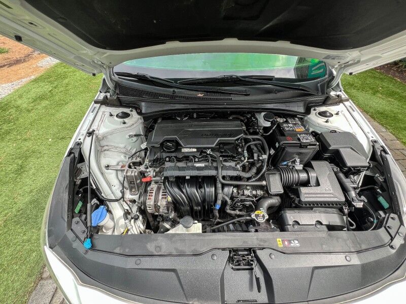 2023 Hyundai Elantra Limited Wilmington NC