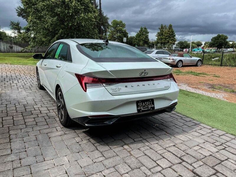 2023 Hyundai Elantra Limited Wilmington NC