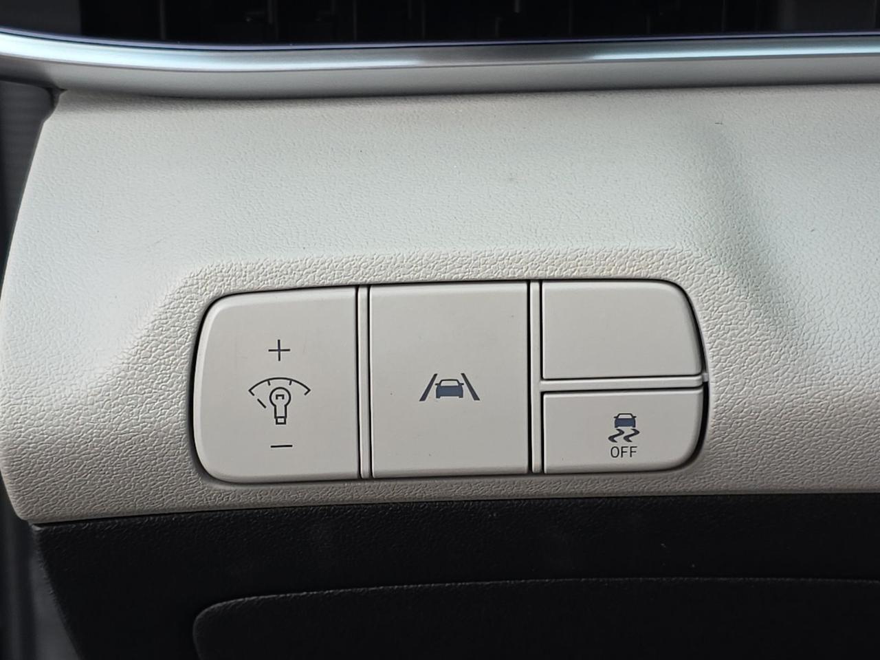 2023 Hyundai Elantra Limited Glen Burnie MD