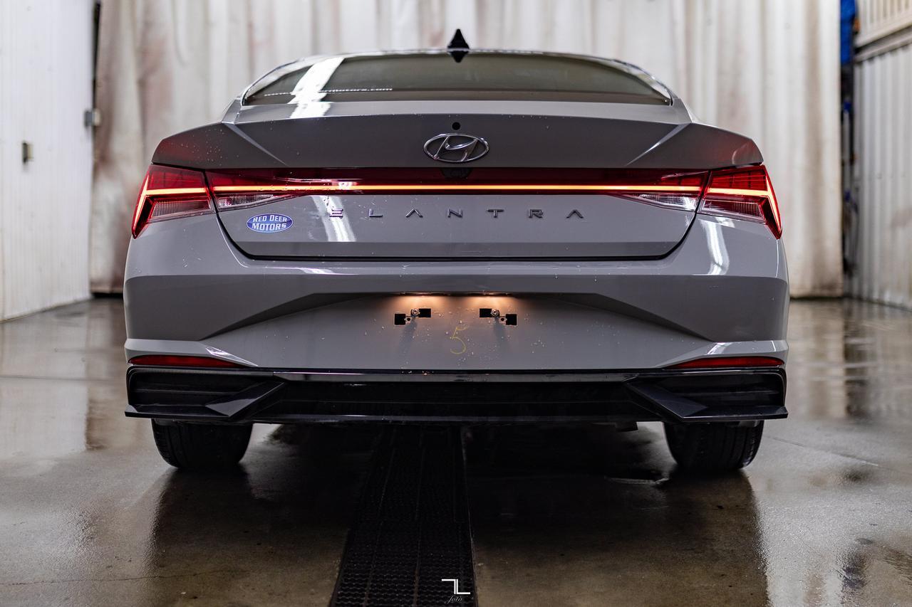 2023 Hyundai Elantra Luxury Leather Roof Nav BCam Red Deer AB
