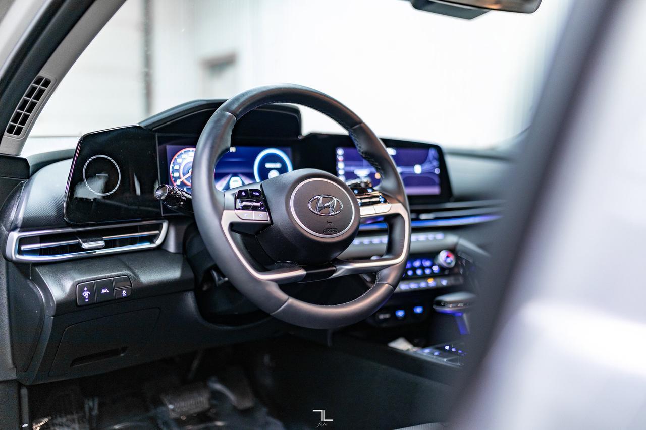 2023 Hyundai Elantra Luxury Leather Roof Nav BCam Red Deer AB