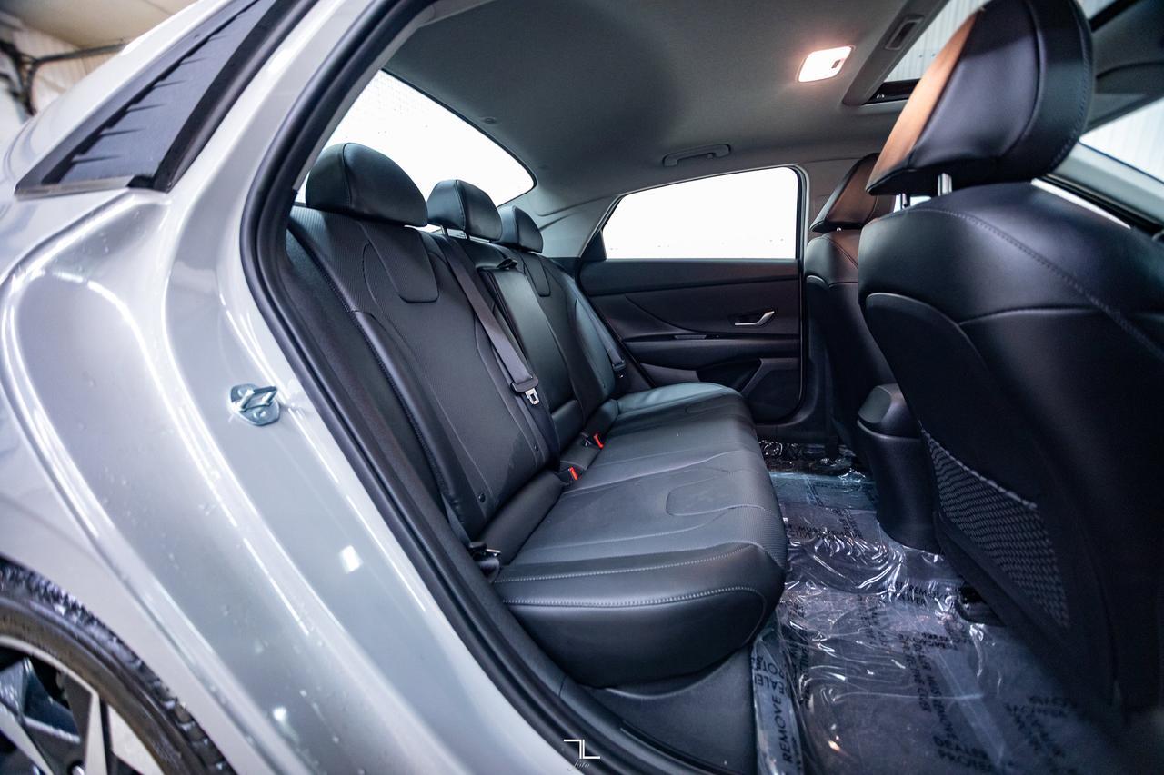 2023 Hyundai Elantra Luxury Leather Roof Nav BCam Red Deer AB