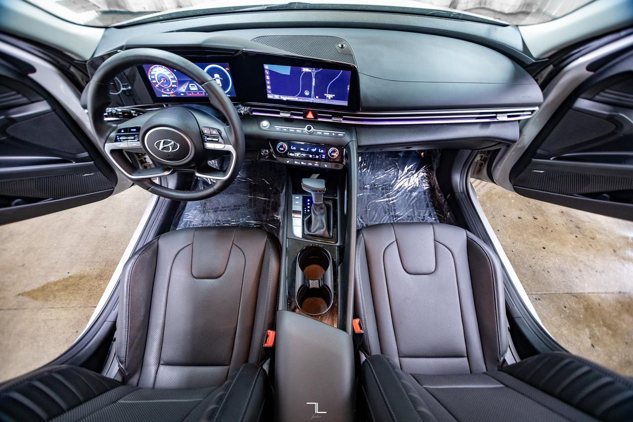 2023 Hyundai Elantra Luxury Leather Roof Nav BCam Red Deer AB