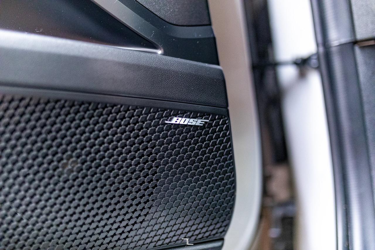 2023 Hyundai Elantra Luxury Leather Roof Nav BCam Red Deer AB