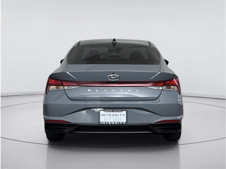 2023 Hyundai Elantra SE Sedan 4D Folsom CA